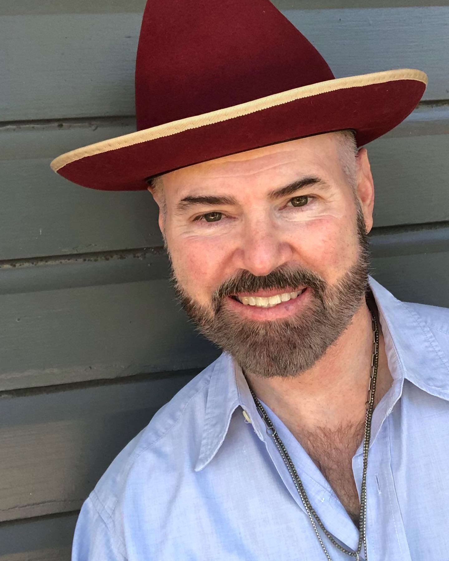 Gorgeous day in Houston, TX. Made me want to wear this beautiful custom hat by @kennimerco which has become one of my favs!
#blakewoodsdesign #cricketwood #houston #houstontx #westernhats #cowboyhats #meninhats #instagay #scruff #beardsofinstagram #i