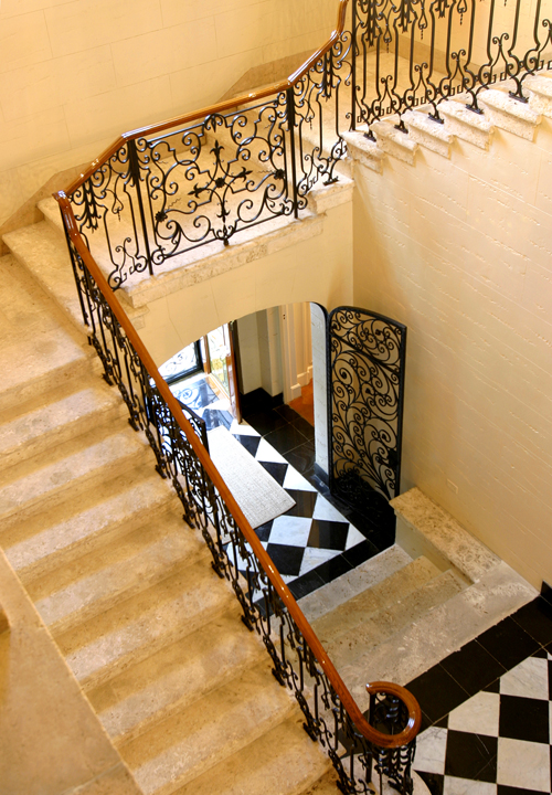 Meg Braff Designs - Palm Beach - Stairway.jpg