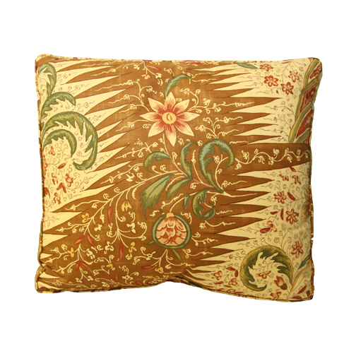 rectangular_pillow_in_brunschwig_fabric.jpg