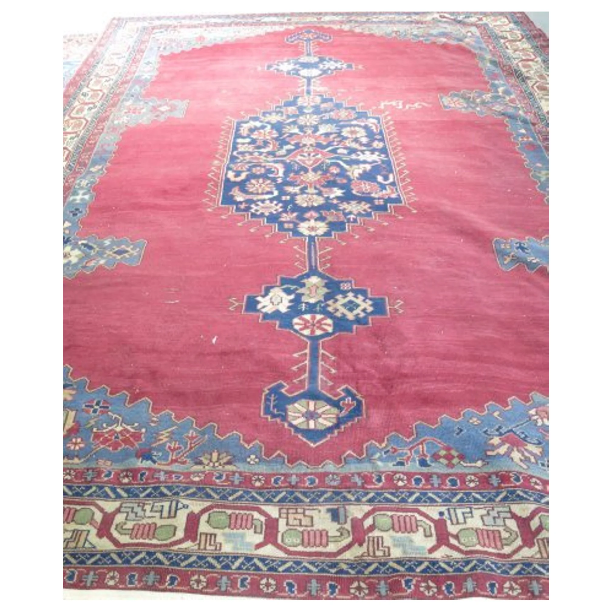 Persian with medallion.jpg