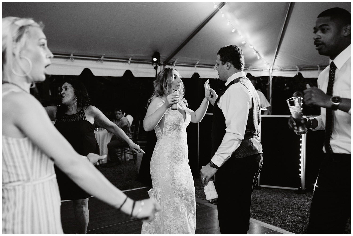 Megan&CorbinWedding-616_blog.jpg