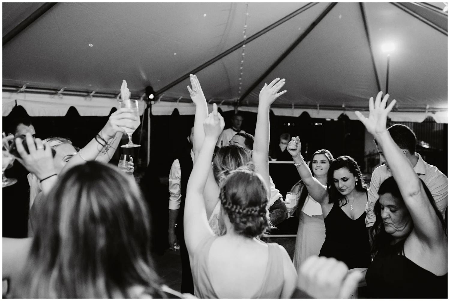 Megan&CorbinWedding-671_blog.jpg