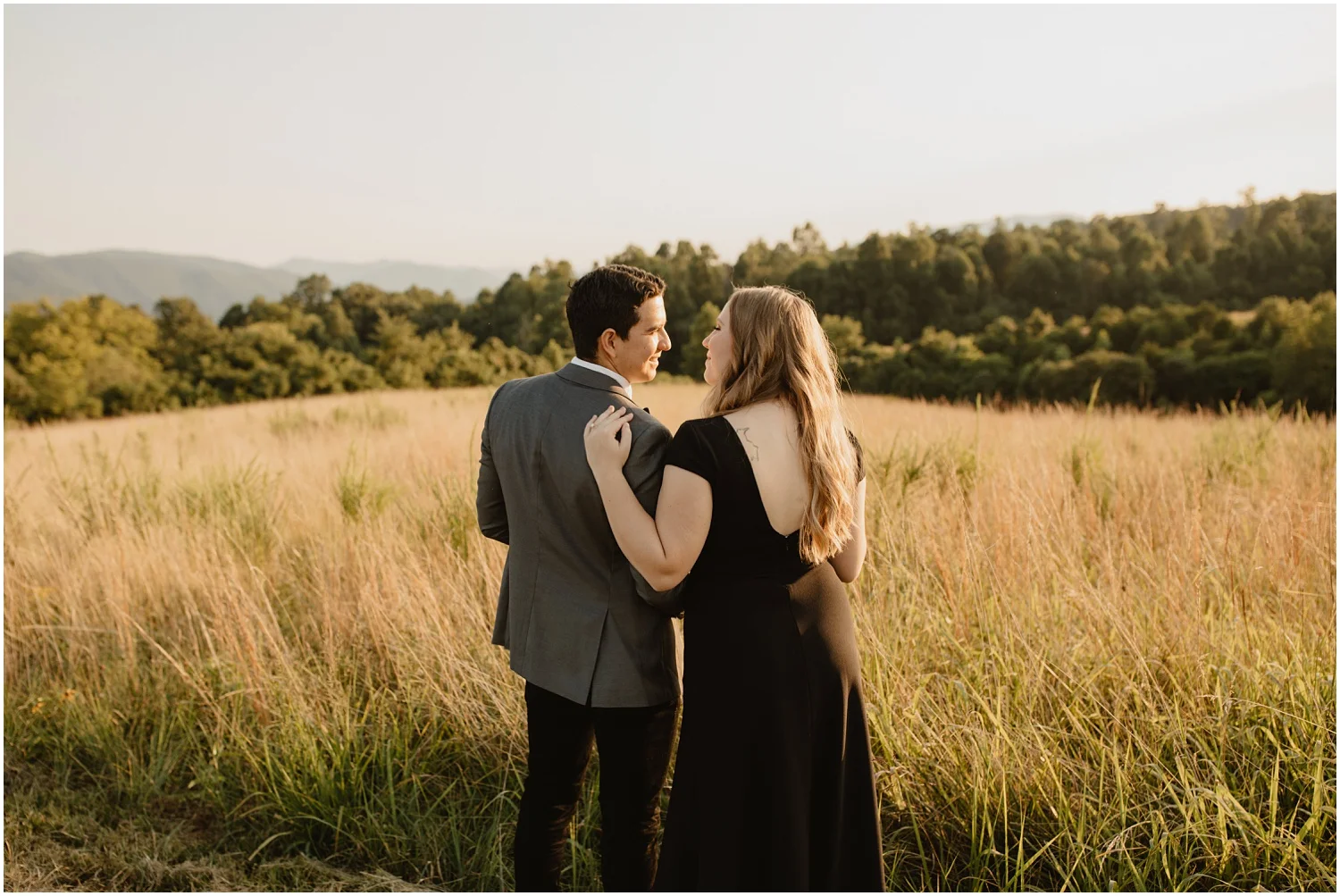 Jill_Manuel_Elope-200_blog.jpg