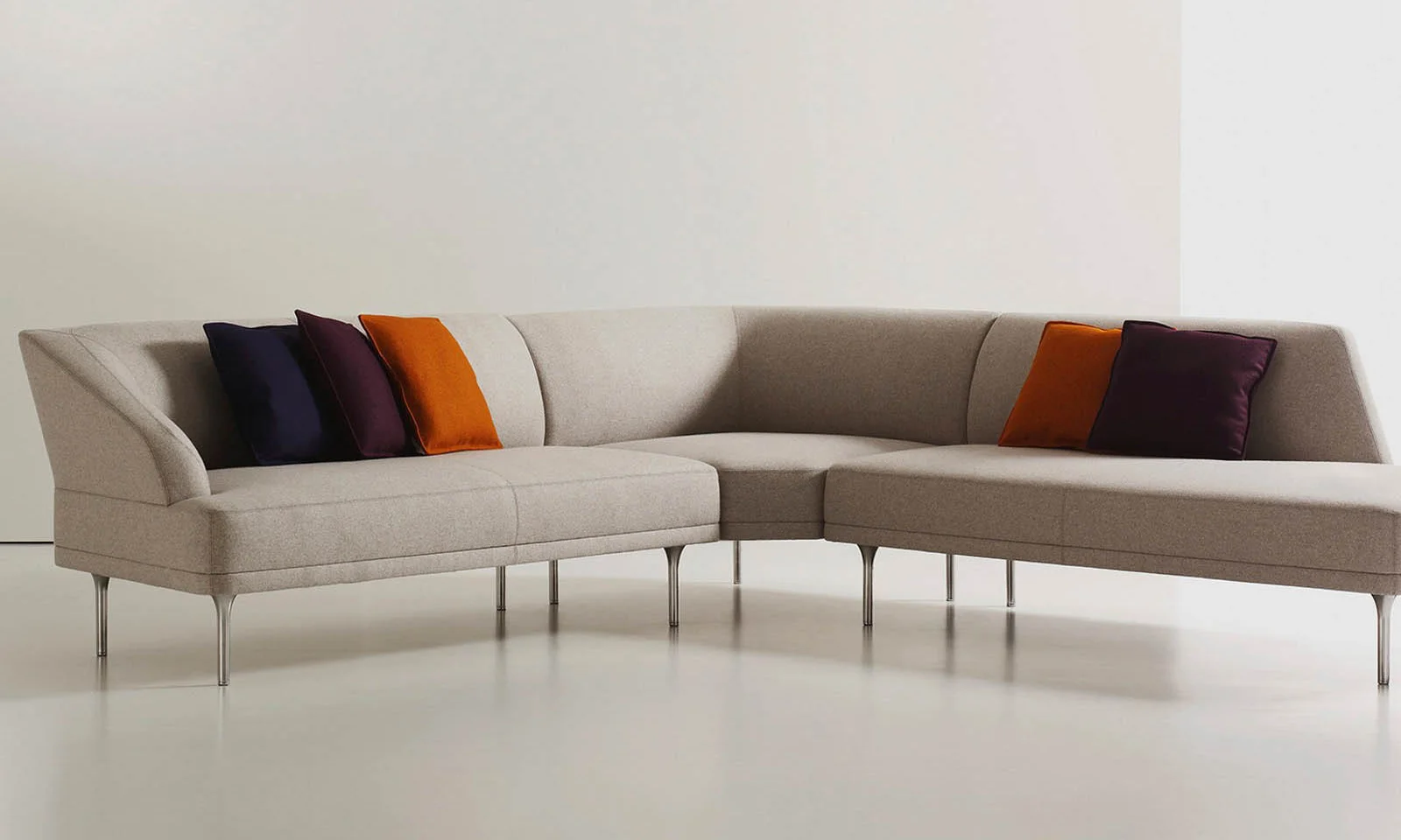Bernhardt Mirador Sofa