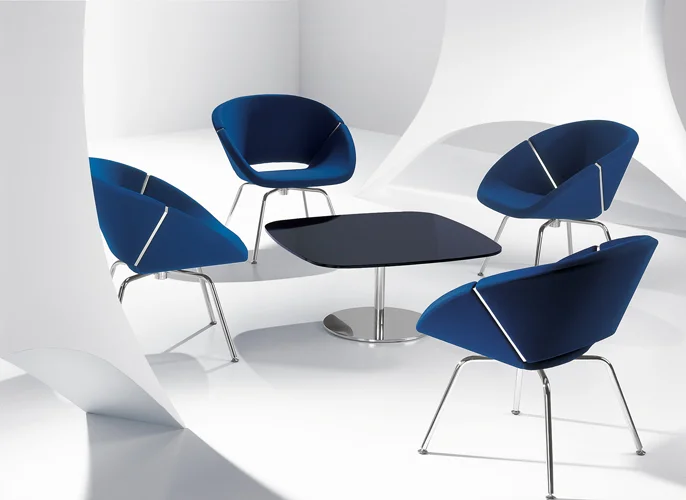 Davis Lipse Lounge Chair