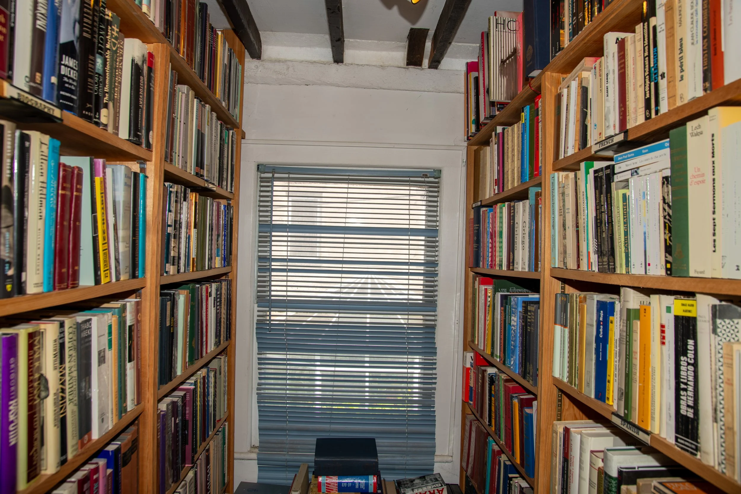 our-bookshop-web-9.jpg