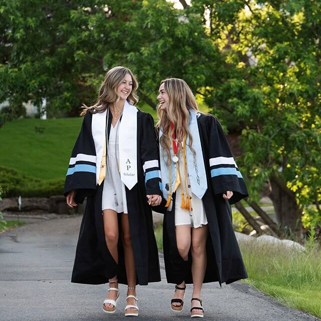I had the honor and privilege to photograph two 2020 Seniors, sweet Josie and her adorable friend Ally! 
Congrats to all you graduates out there!! &lt;3 #lastseniorsunday🎓 #seniors2020  #seniorologie  #graduationday🎓