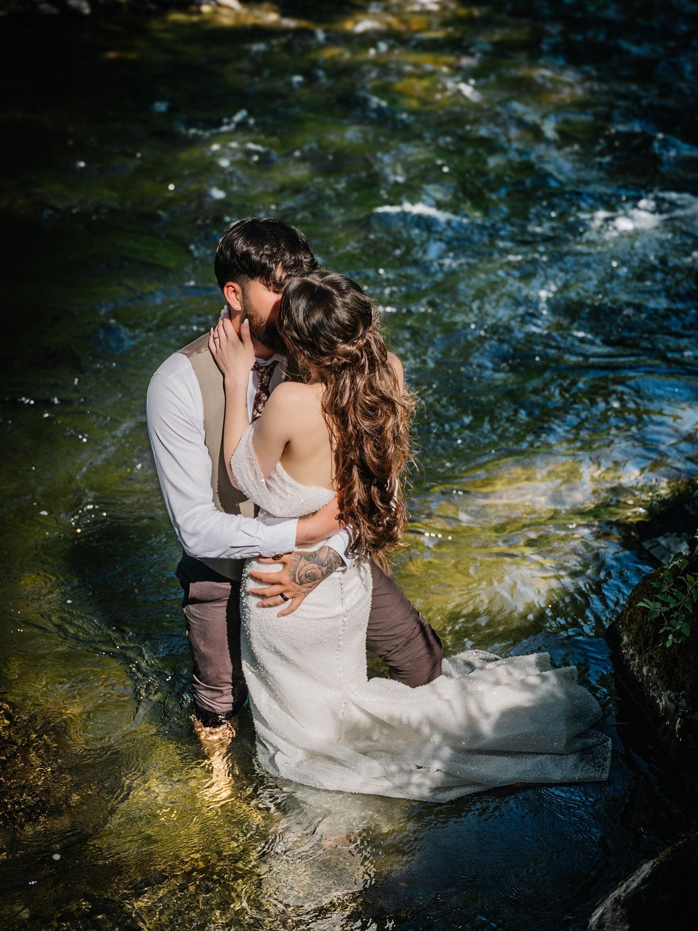 they stepped into the river and soaked it all in, each other, the cold rush, the stillness. it was glorious! 

i&rsquo;m julie, a seattle wedding + elopement photographer for couples who chase meaning over tradition.
⠀
#seattleweddingphotographer #se