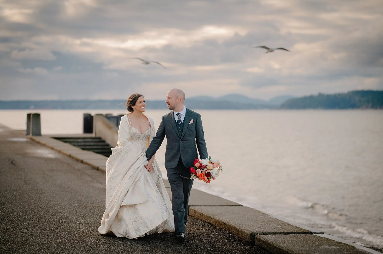 small restaurant wedding at il nido in west seattle