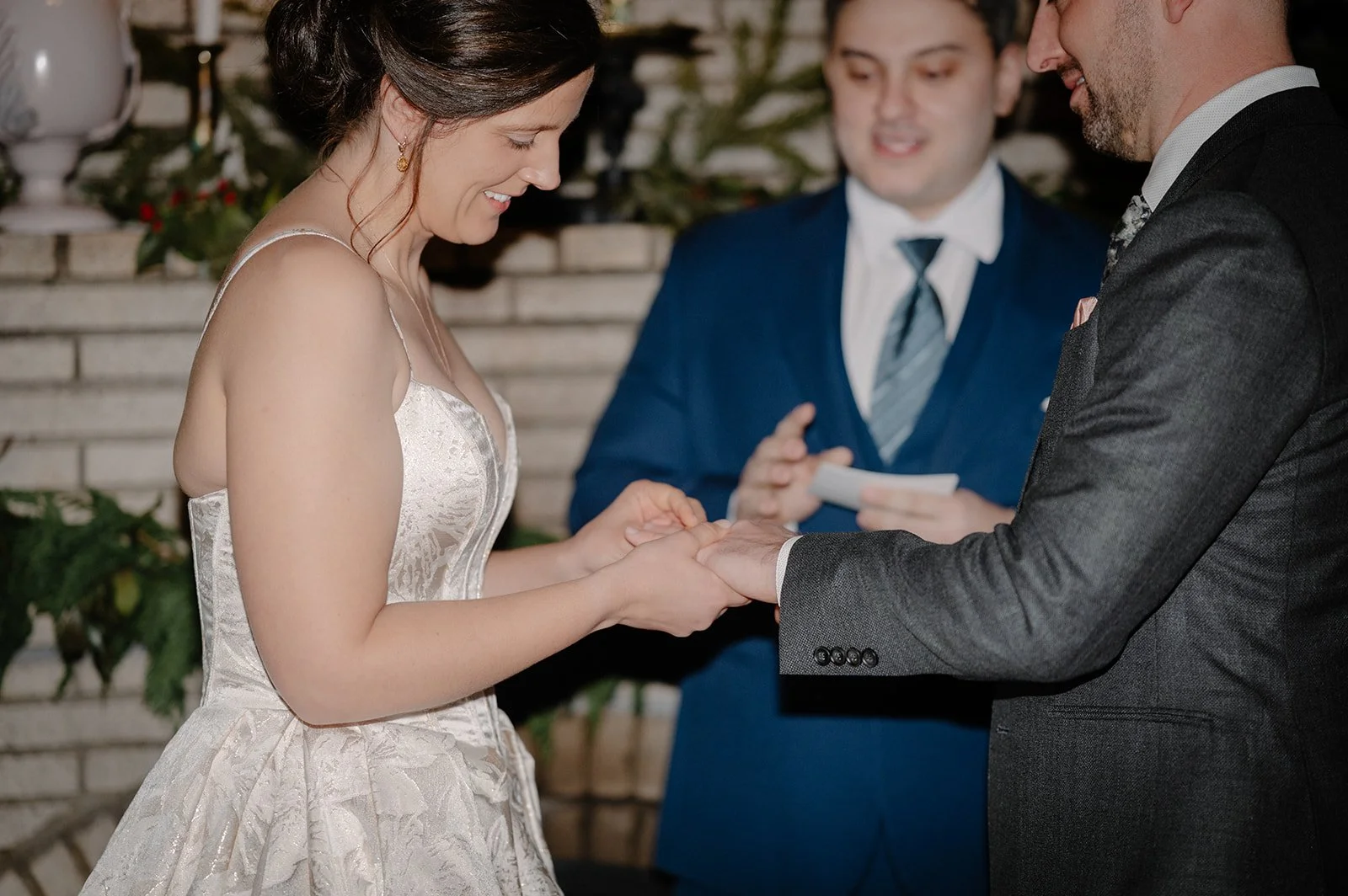 small restaurant wedding ceremony at il nido in west seattle