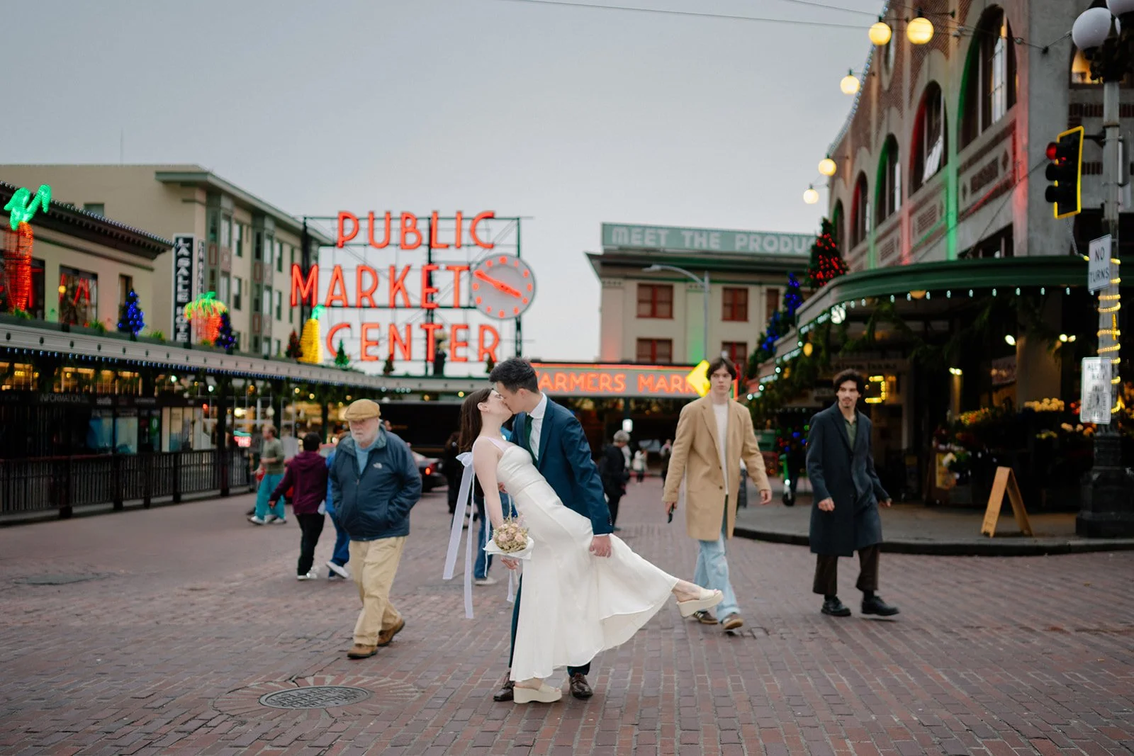 seattle-elopement-photography (30).jpg