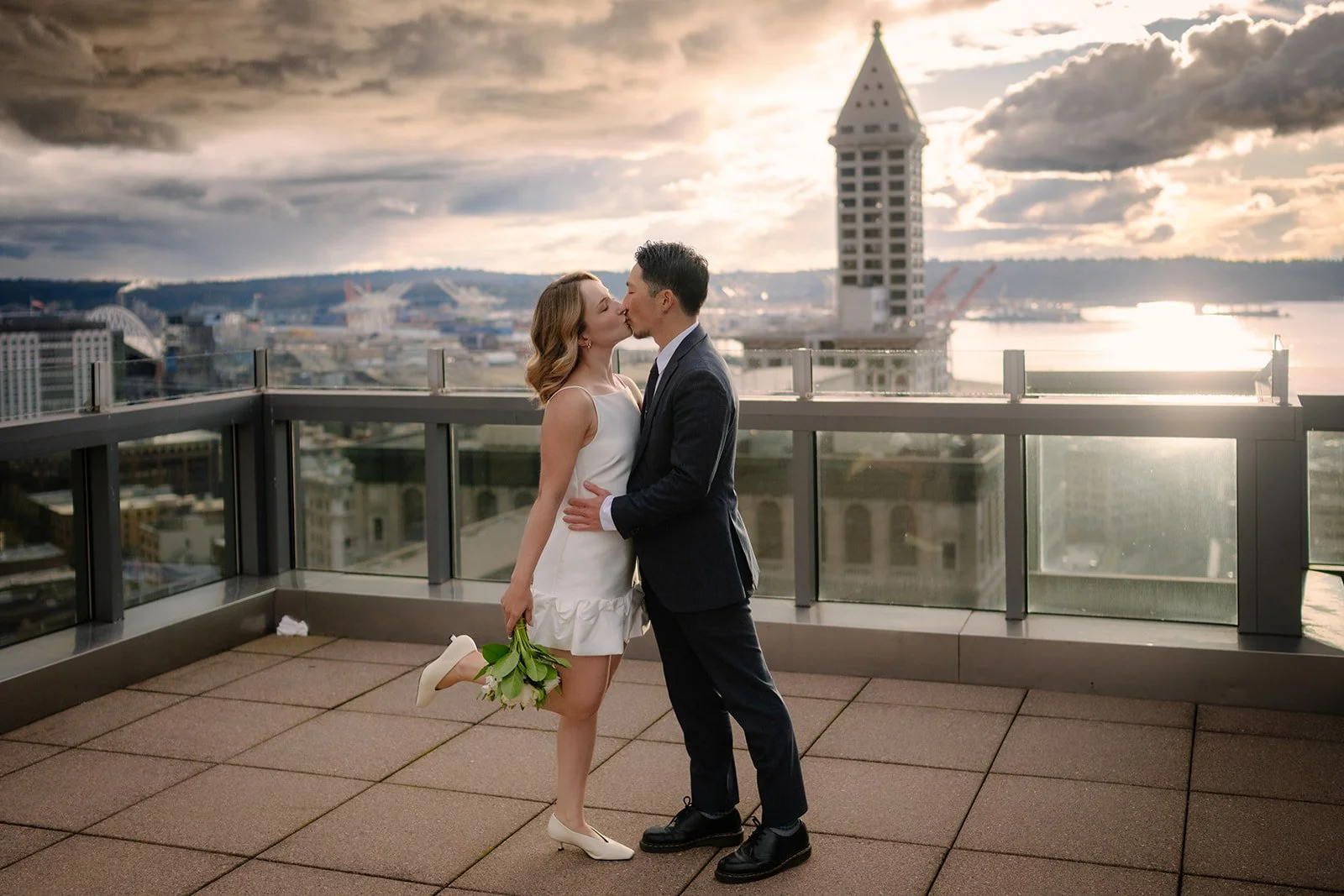 seattle municipal court wedding with pioneer square portraits