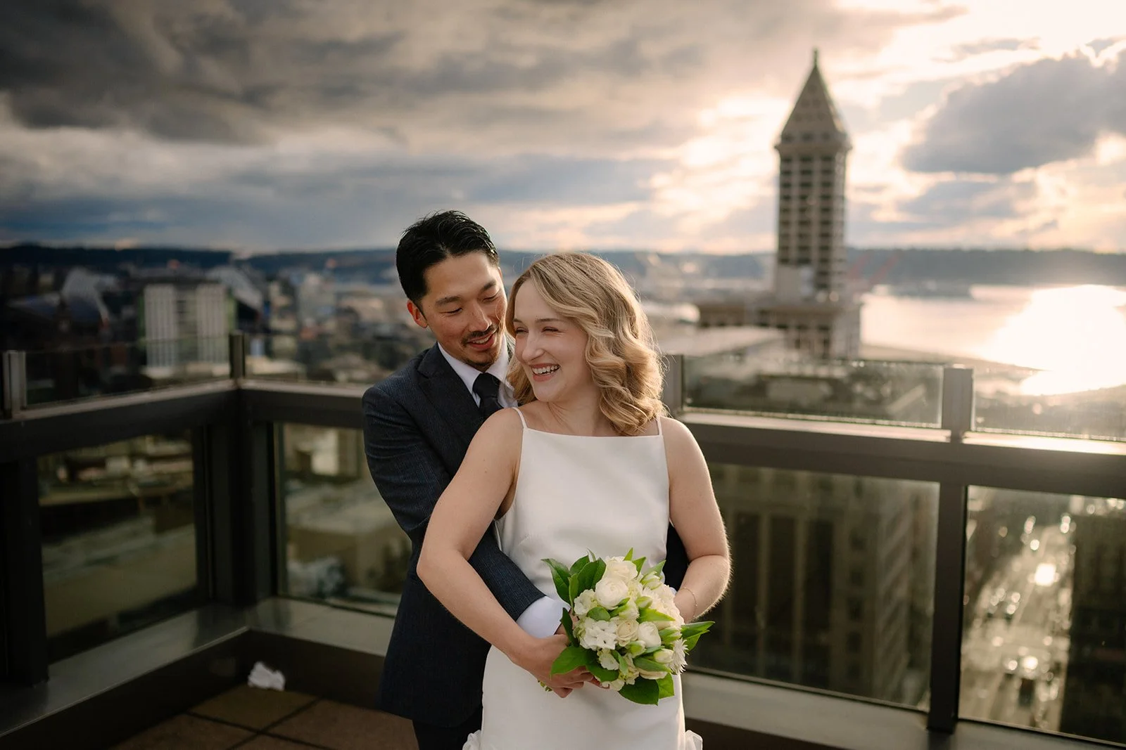 elopement couple on the rooftop of the seattle municipal court during their elopement day