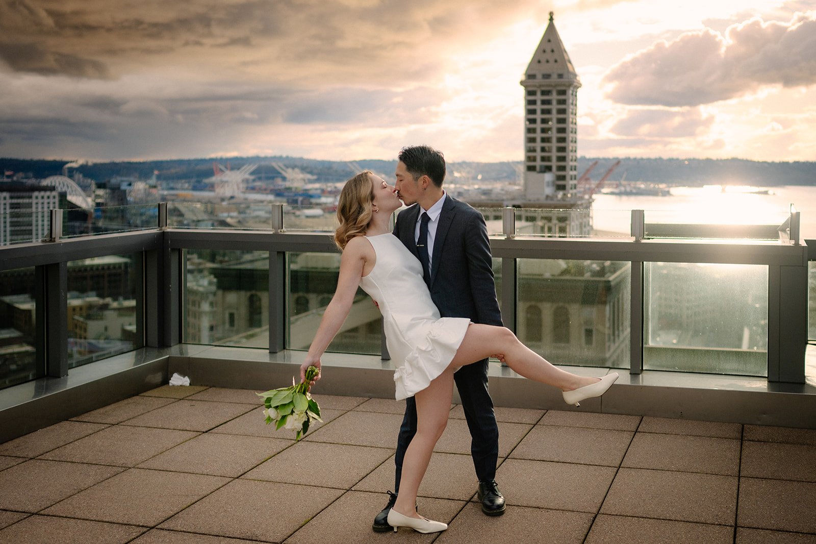 elopement couple on the rooftop of the seattle municipal court during their elopement day