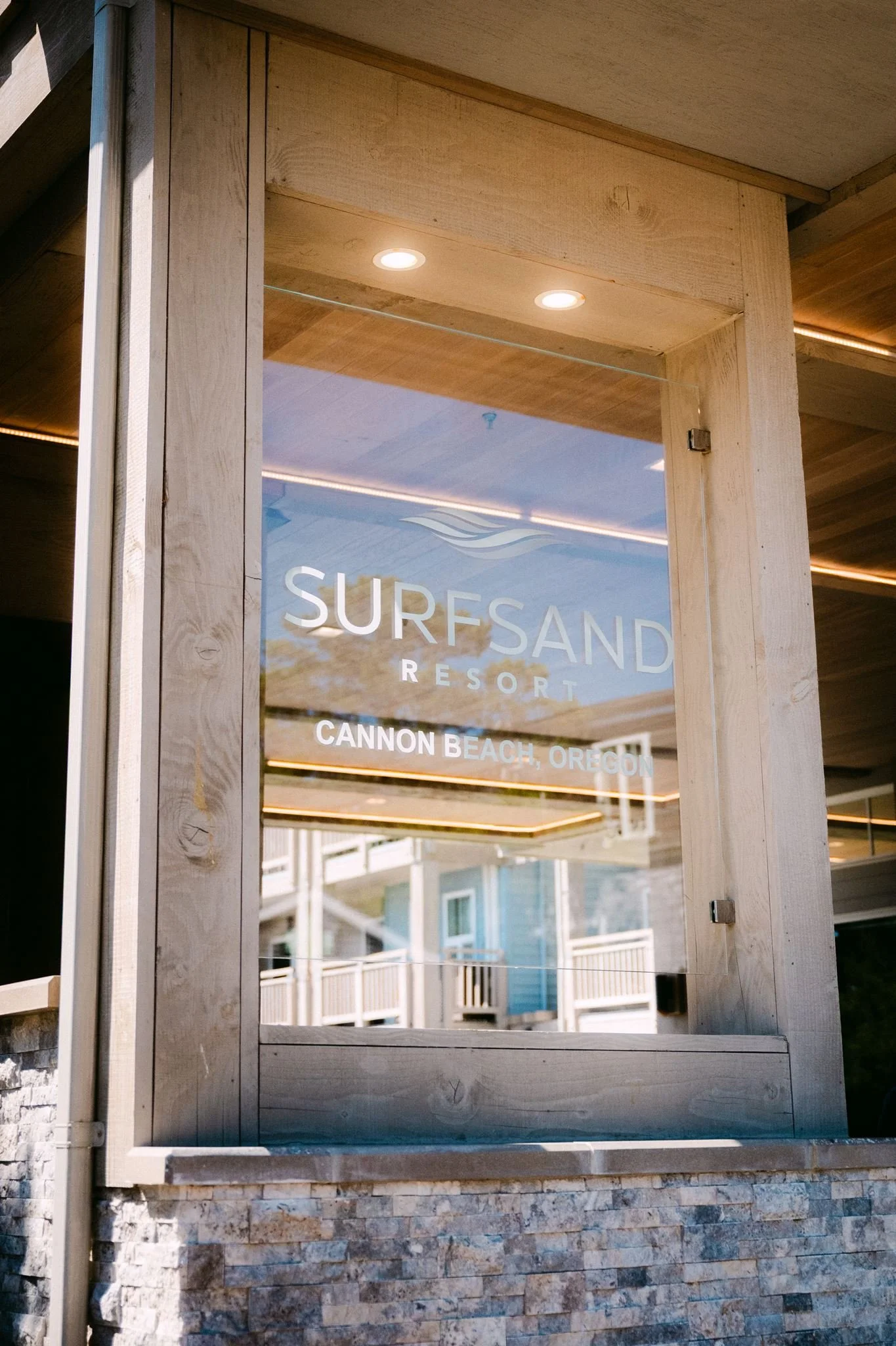 surfsand resort, a cannon beach wedding venue