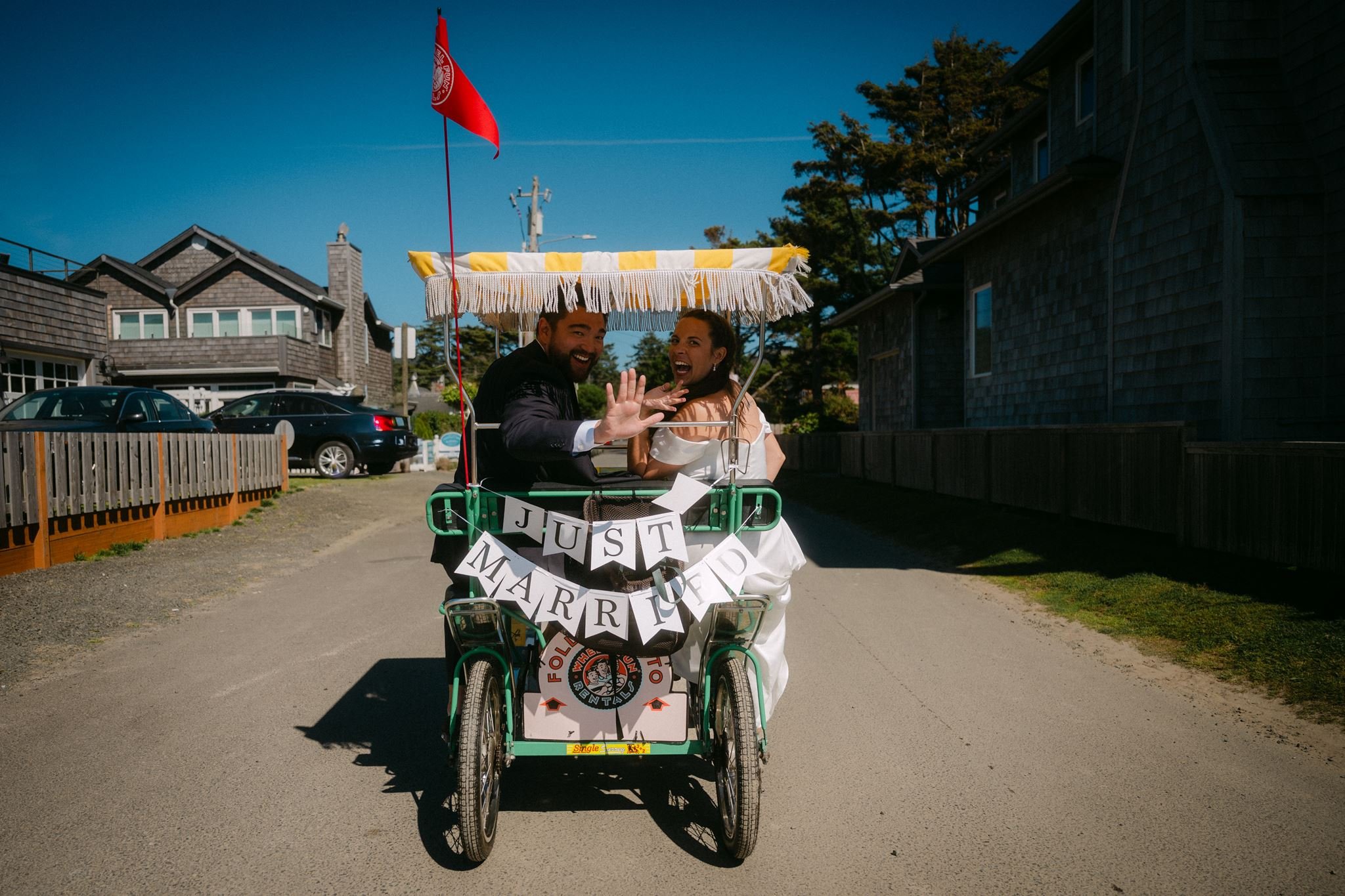 cannon-beach-wedding (30).jpg