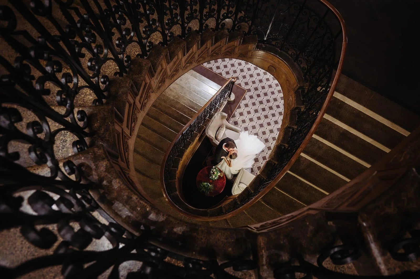 winter wedding in seattle at hotel