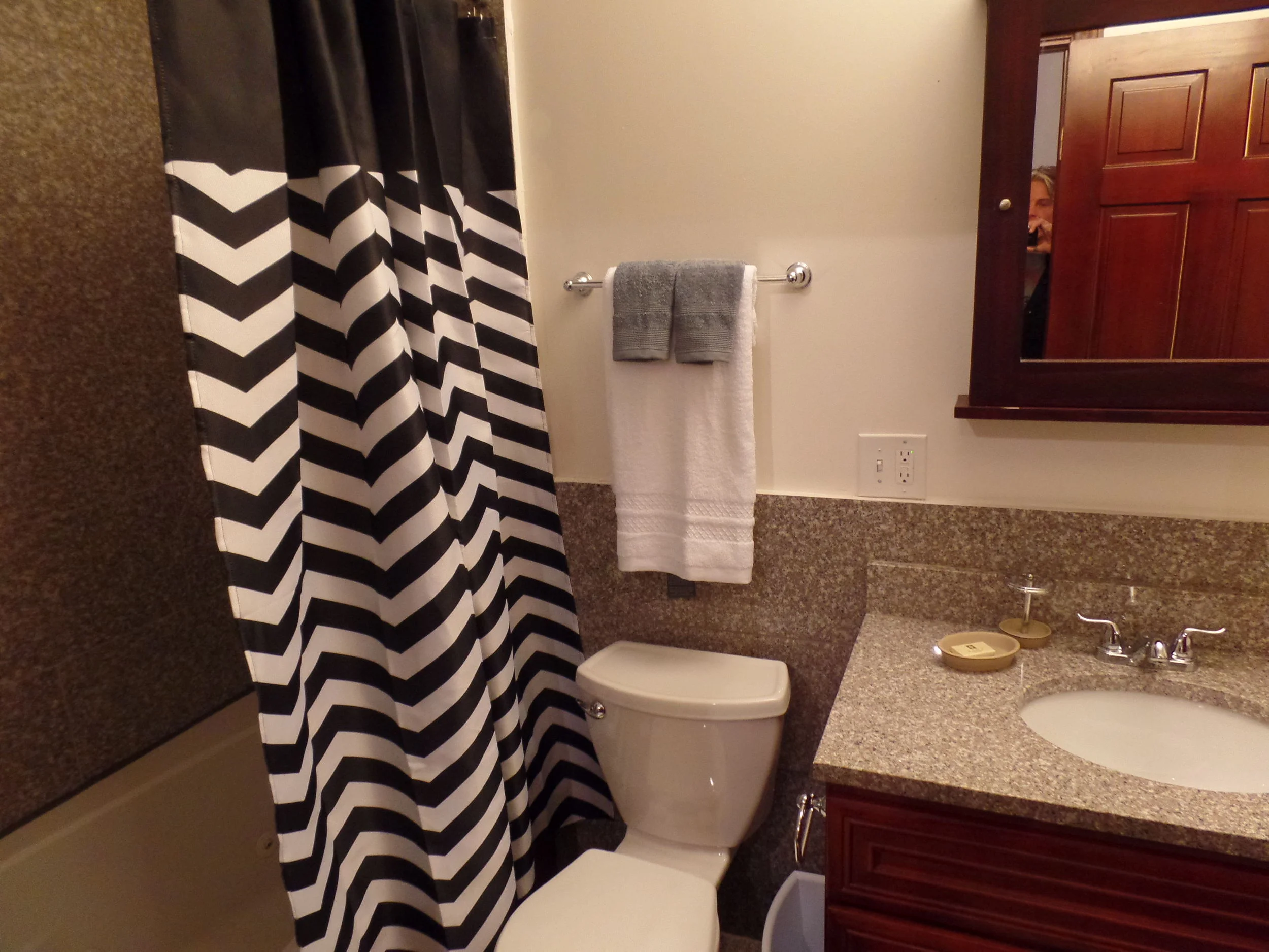 Gallery 3450 Luxury Apartments for Rent in St. Louis