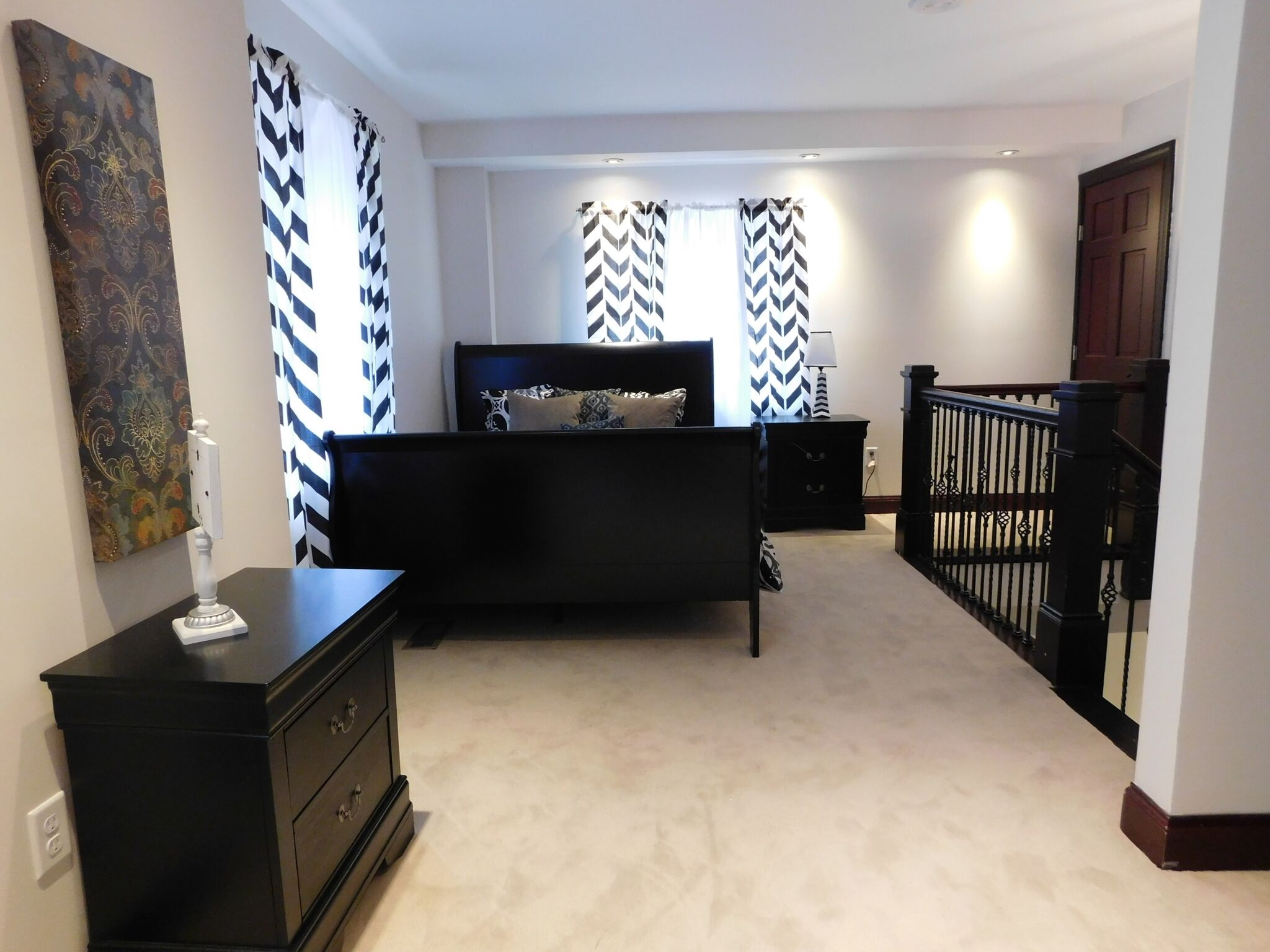 01 Unit - 1 Bed/1.5 Bath - 765 sq. ft. - $1,225/Mo