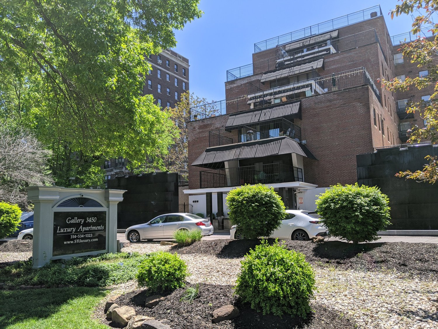 Gallery 3450 Luxury Apartments for Rent in St. Louis