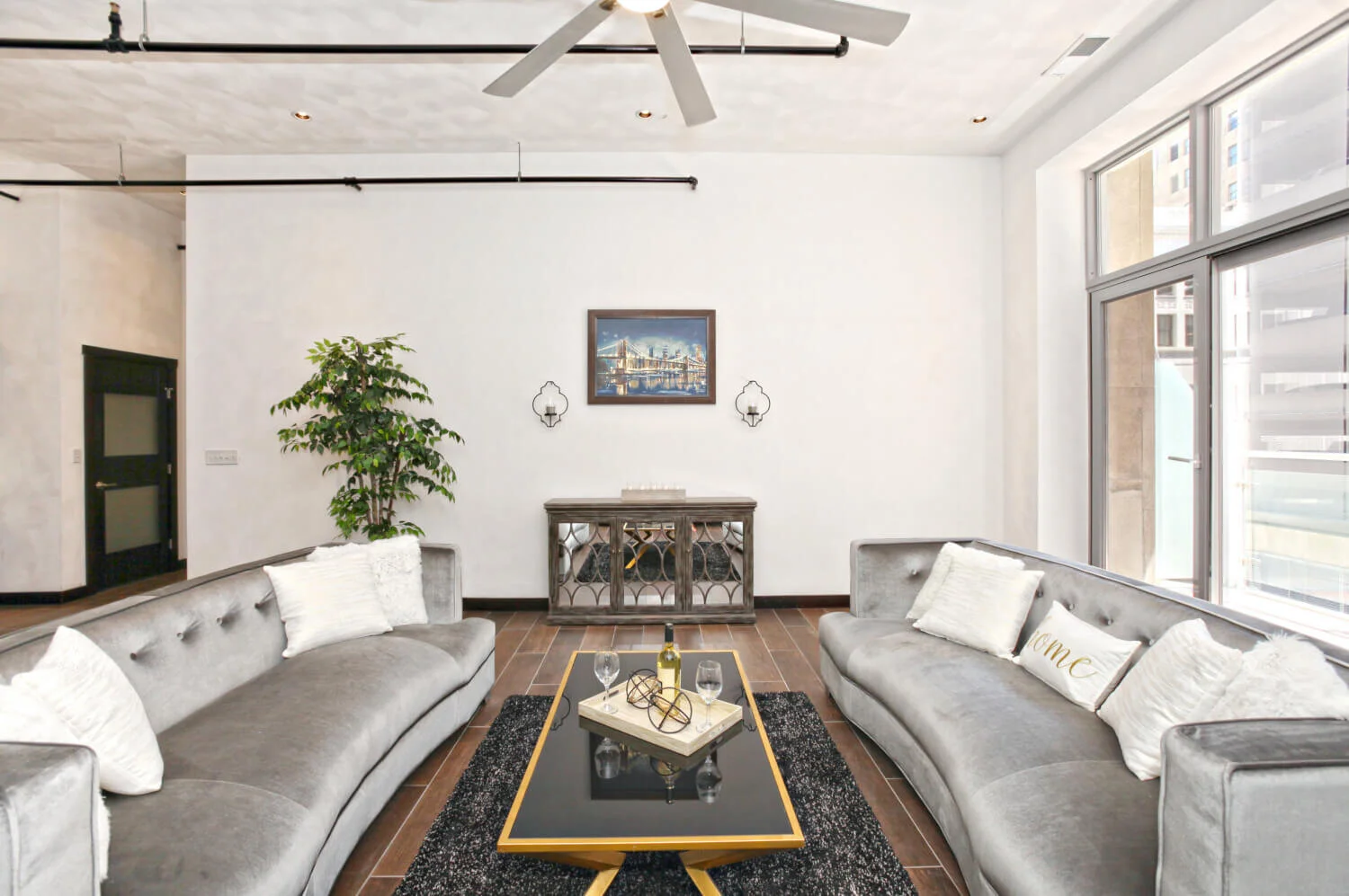 Gallery Villas Luxury Apartments for Rent in St. Louis