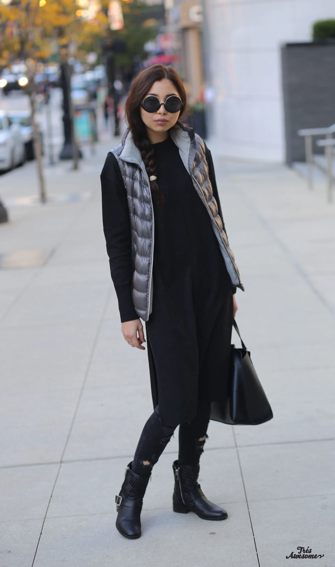 Gau looks beautiful in this sleek outfit and HUGE shades.