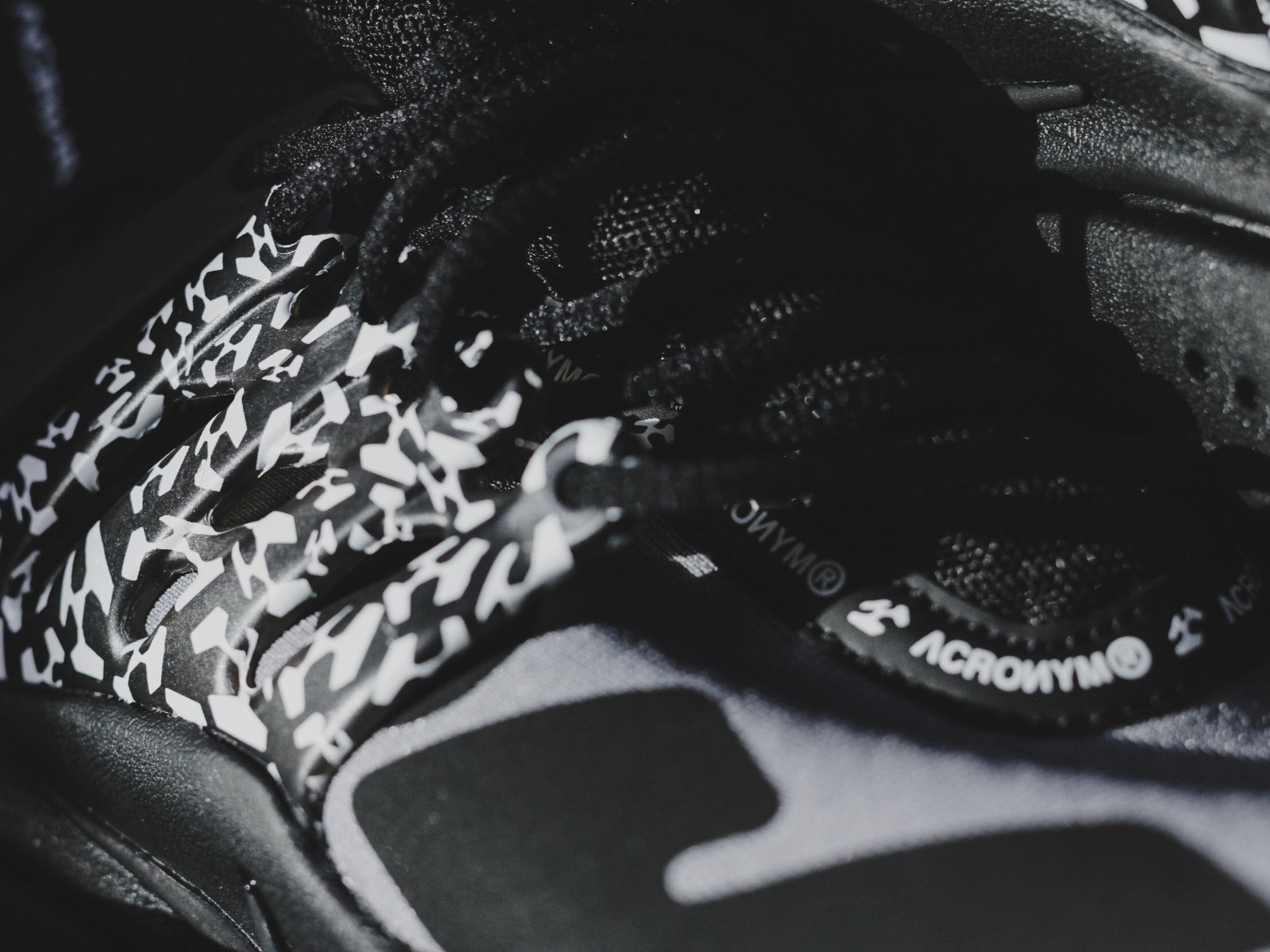 NIKE PRESTO (ACRONYM)