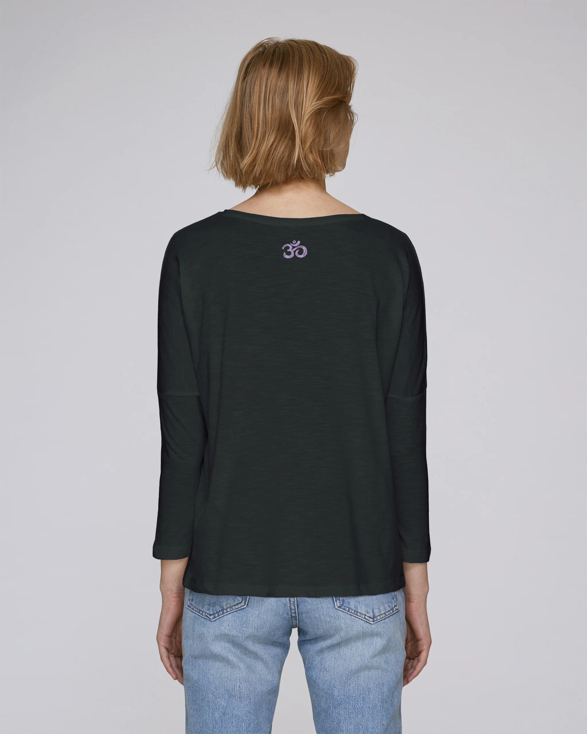 Swaha 3/4 sleeve yoga top mantra yogitown
