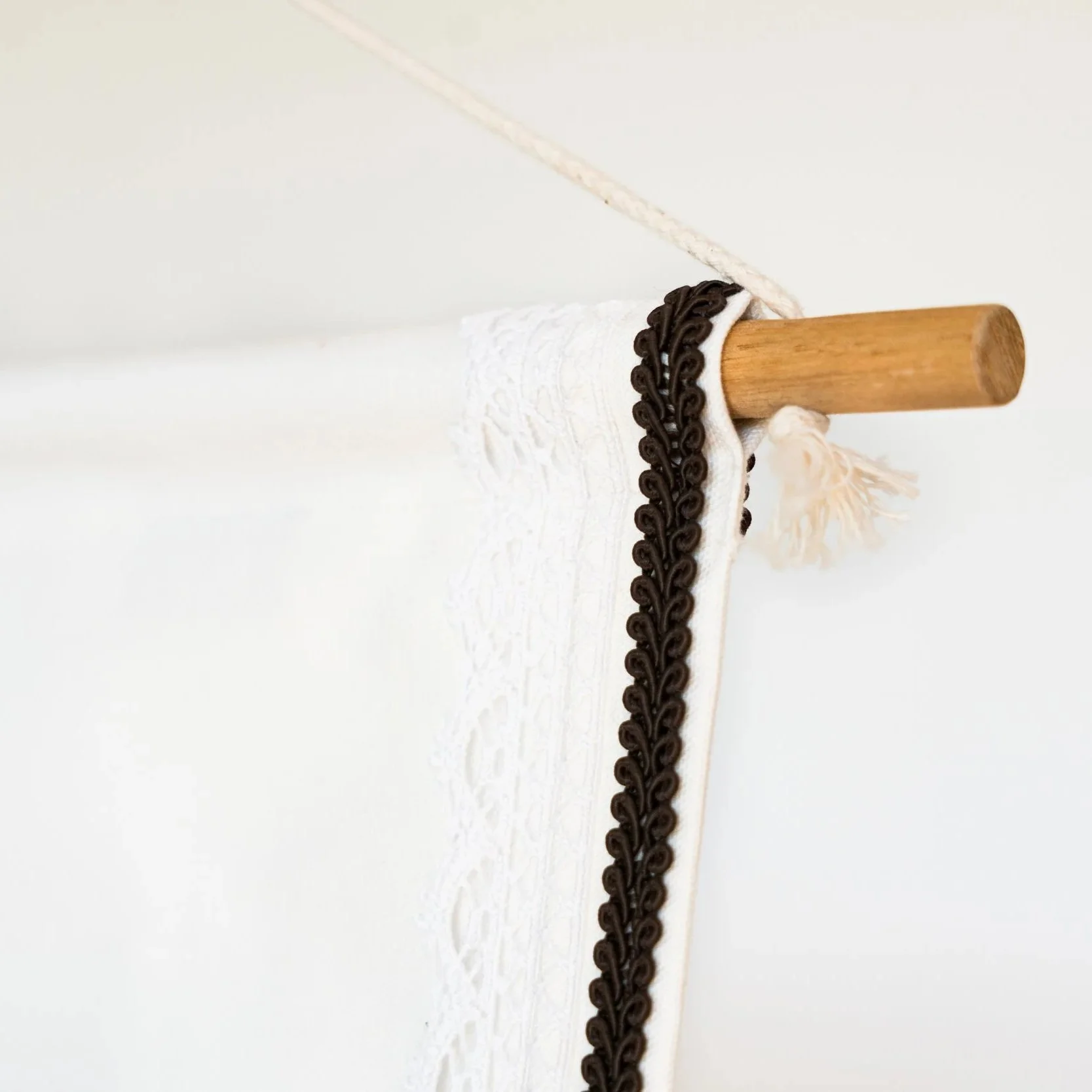 Yonitown+-+Yoni+Altar+-+brown+trim+2.jpg