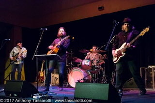 Turntable Java Shop Concert: Marc Clayton wsg The Lazy Suns