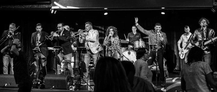 The Ten Most Wanted Band presents SHOWTIME!