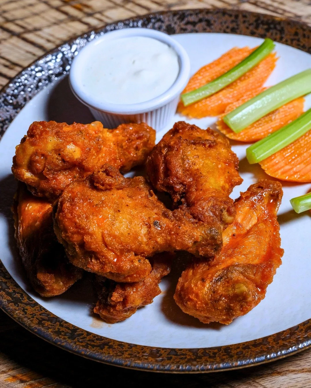 Grab some wings, your favorite pour &amp; settle in for Saturday sports at Natty Mac's - best seat in the neighborhood! 👏

🏆 Final Four: 6:09pm + 8:49pm 🏀 Sixers: 7pm ⚽ Union: 7:30pm ⚾ Phillies: 8:10pm...CHEERS! 🍻
~~~
#NatMechanics #SaturdaySport