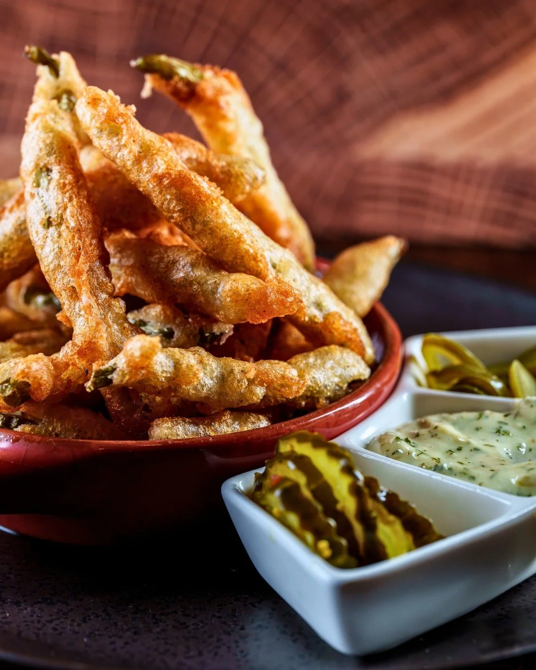 We've got dinner, start to finish...starter, salad, entr&eacute;e + dessert. It's Friday, you've earned every single bite...Now come &amp; GET  it! 😋

Phils at 6:40pm ⚾ Sixers at 7pm 🏀 Late Nite HH 9pm-11pm ($5 draft cocktail, $5 select draft, $7 w