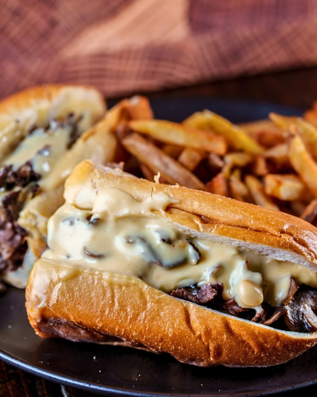Before you dance, you gotta EAT! 👀🥪 Grab a bite before Bachata - snacks, salads, sandwiches &amp; more...

This right HERE? Our ribeye cheesesteak on an Amoroso roll...Work it off on the dancefloor - bachata kicks off at 10pm! 💃🕺
~~~
#NatMechanic