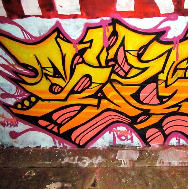 Happy Birthday to my brotha @ohboiitskoi. After doing a decade of walls + projects together, this is still one of my faves...circa 2012. See ya soon!! #daygotothebay #ricochetzine #dariaboots #hellagrabbin #yallgotafaxmachine #weliketoparty #koisanth