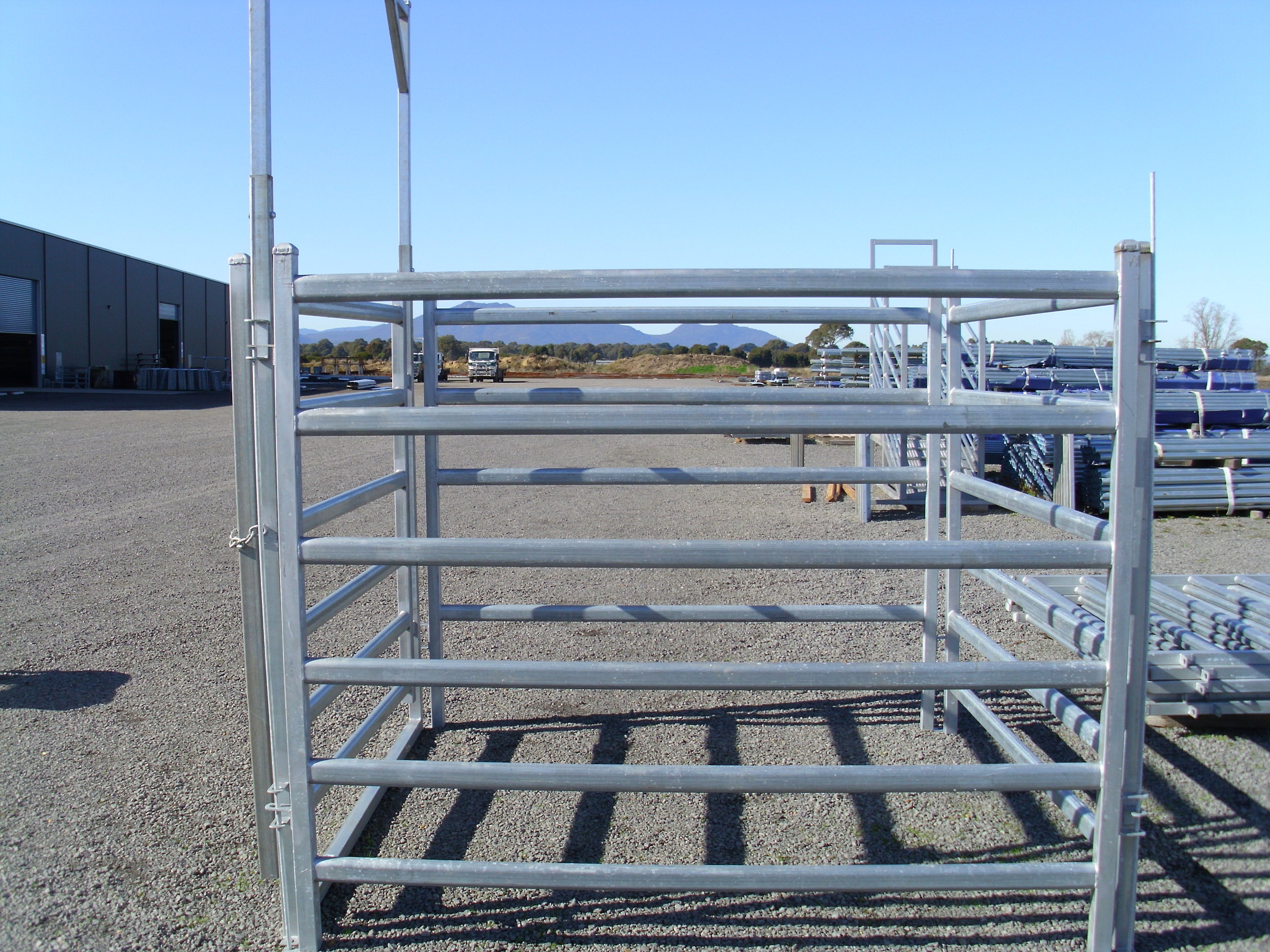 Cattle Panel Dubbo set.jpg