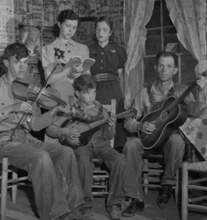 Folk Songs  |  True Concord Voices and Orchestra  |  Tucson, AZ