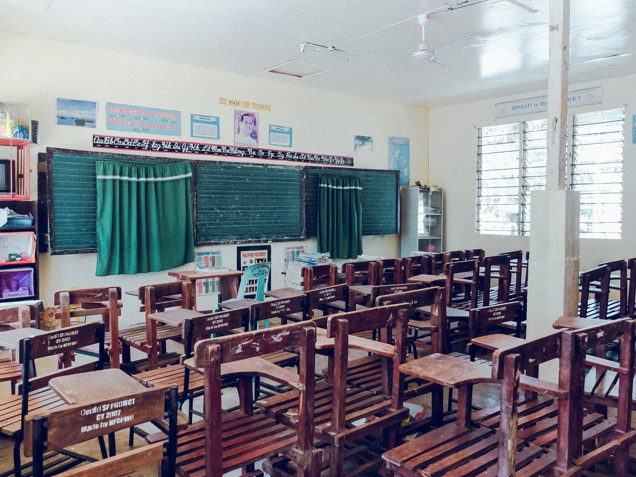 classroom.jpg