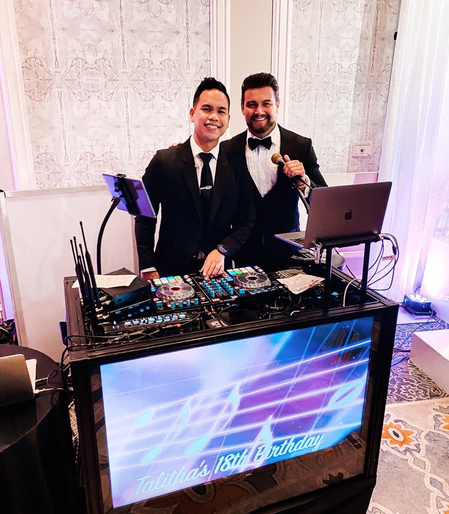 Got to work with singer, Ryan Gallagher, from The Voice for Talitha&rsquo;s 18th Birthday Debut at Hyatt Regency Huntington Beach! 🎉 (May 22, 2021)
.
Had a great time working with everyone putting this together and making this birthday special for T