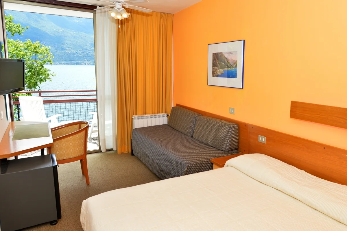 hotel-lido-limone-garadasee-056 - Copy.jpg