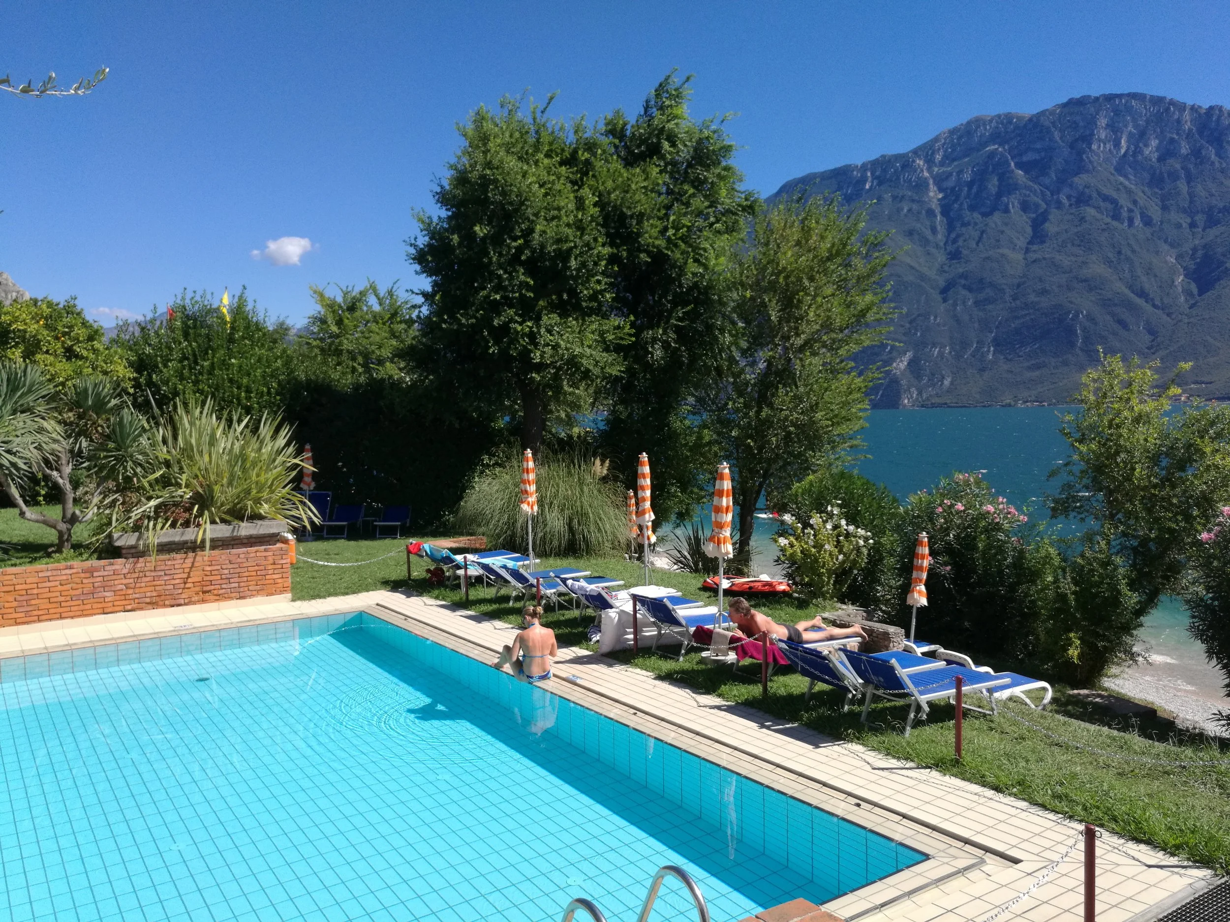 hotel_lido_limone_piscina001.jpg