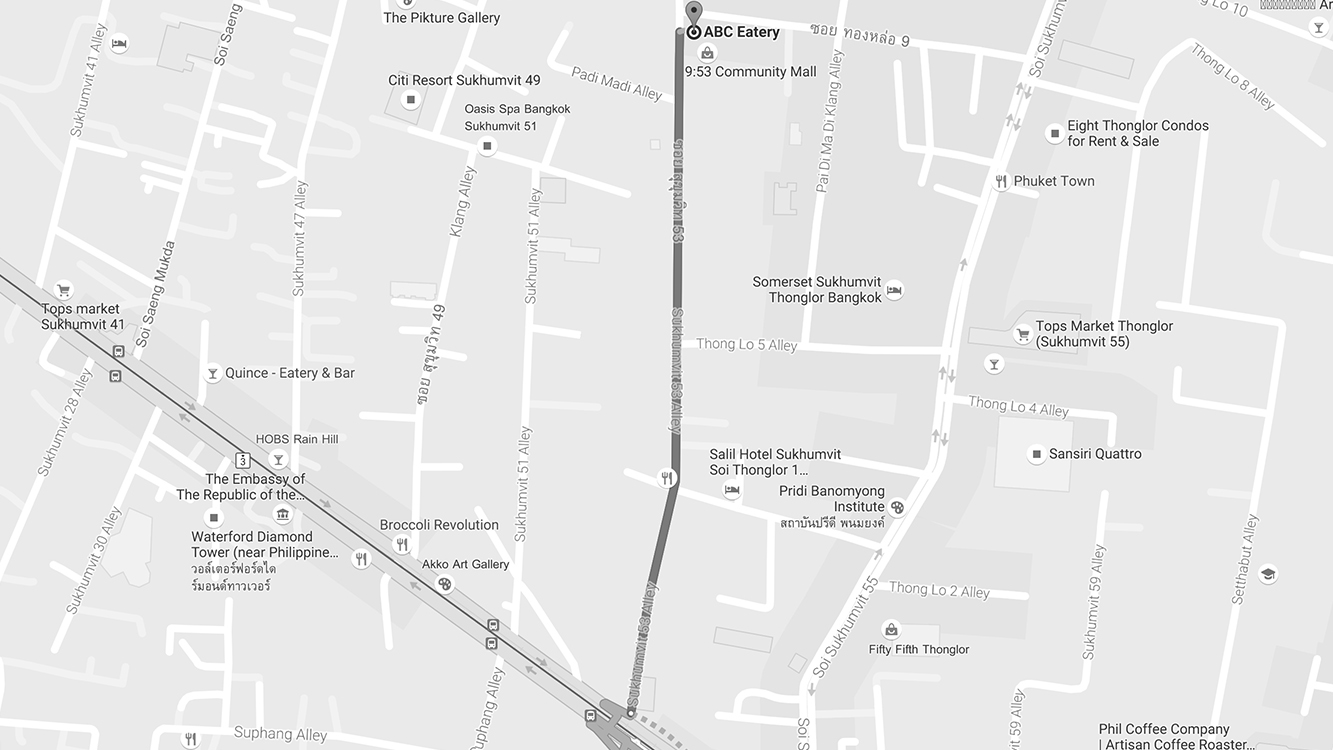 Giờ mở cửa: 11:00 - 22:00 Địa chỉ: Lầu 3, 9:53 Community Mall, Thong Lor Soi 9, Bangkok