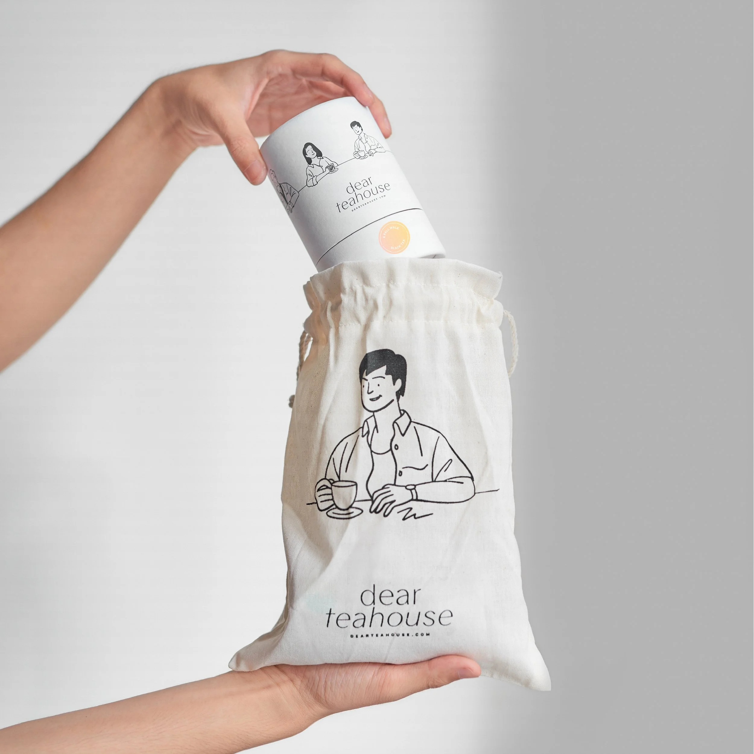 Dear-05.jpg