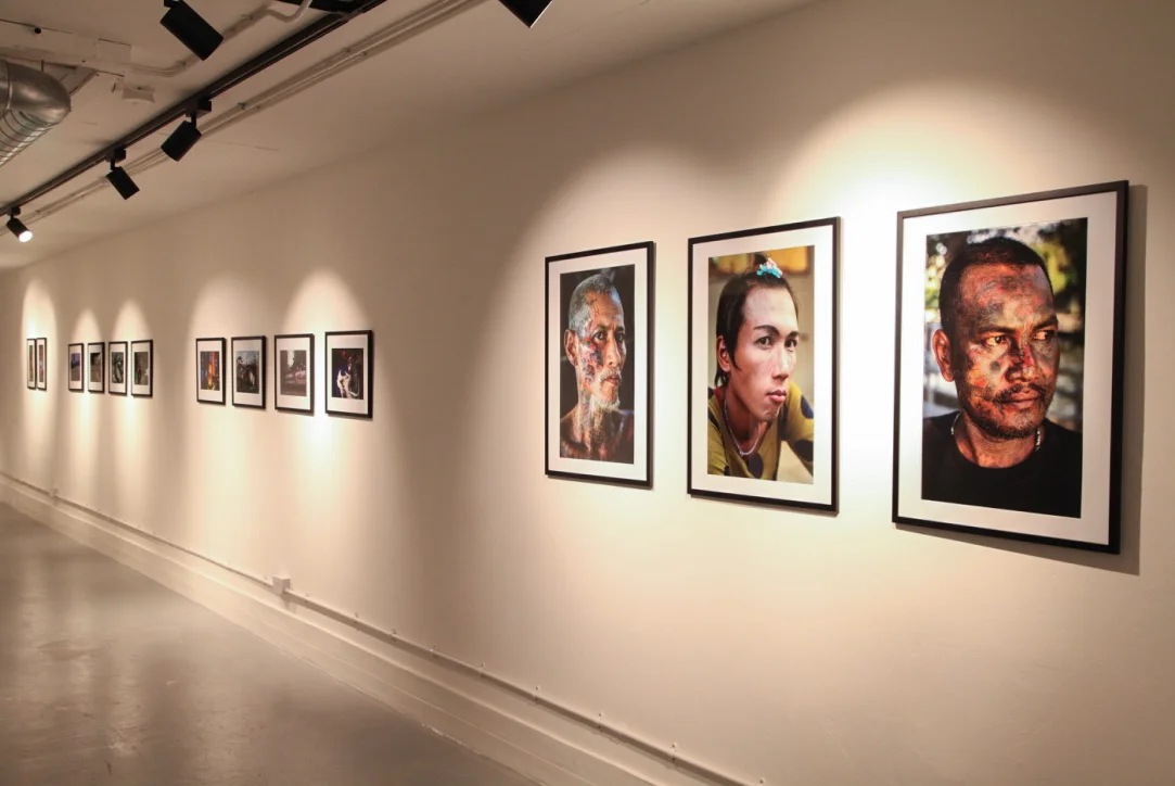Sam-Gregg-The-Koppel-Project-Neon-Dreams-Refuse-Refuge-Re-Fuse-Exhibition-Gallery-London-Photographer-Photography-Portrait.jpg
