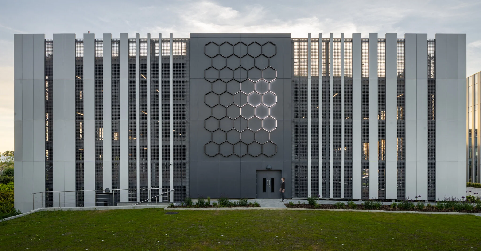 Latent Facade — Jason Bruges Studio