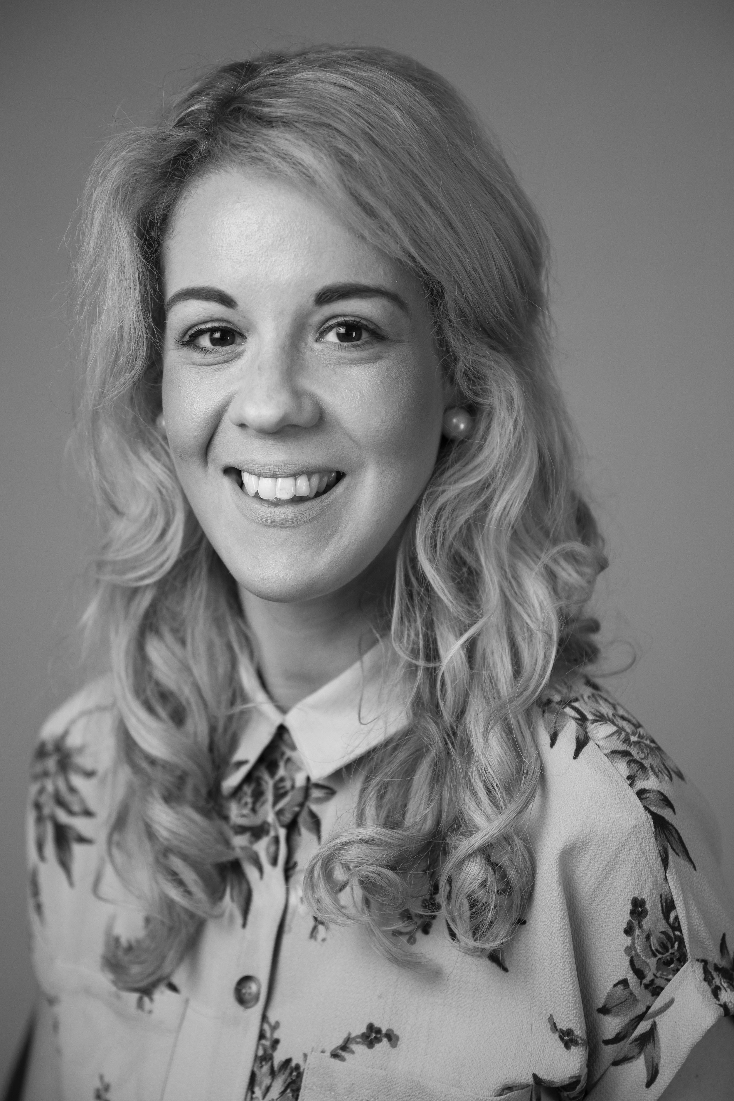Emma Levitt_1_BW.jpg