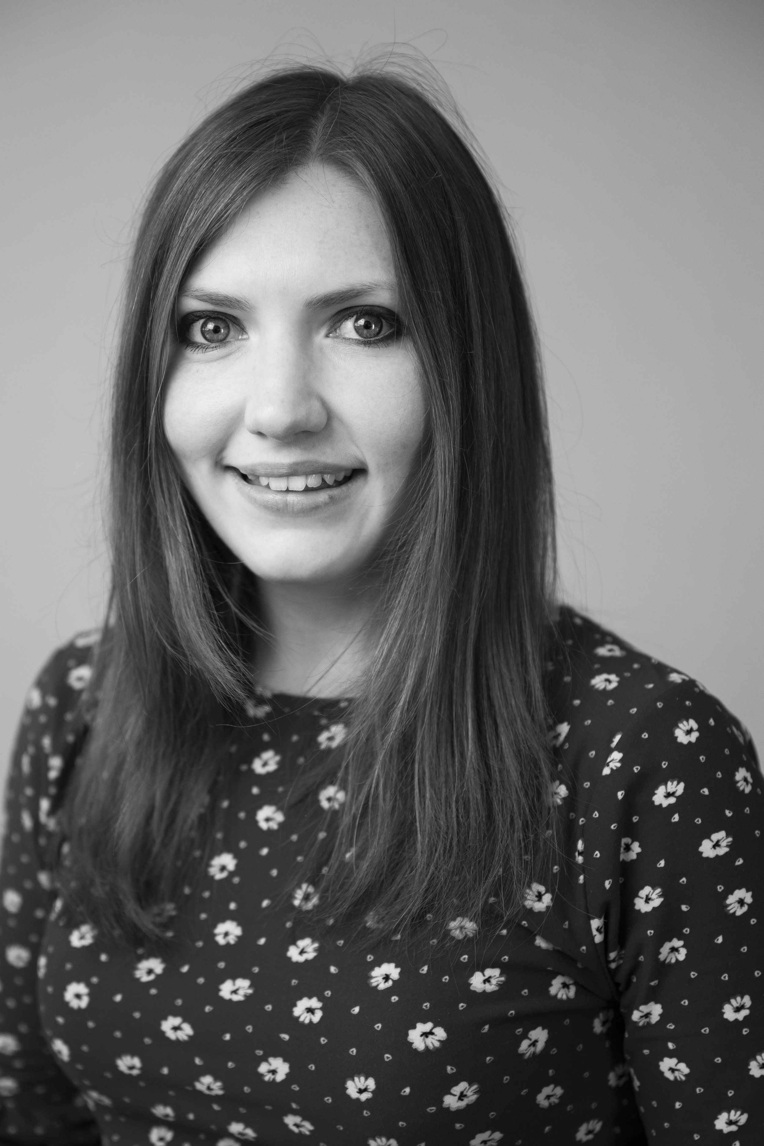 Lizzie Elliot_1_BW.jpg