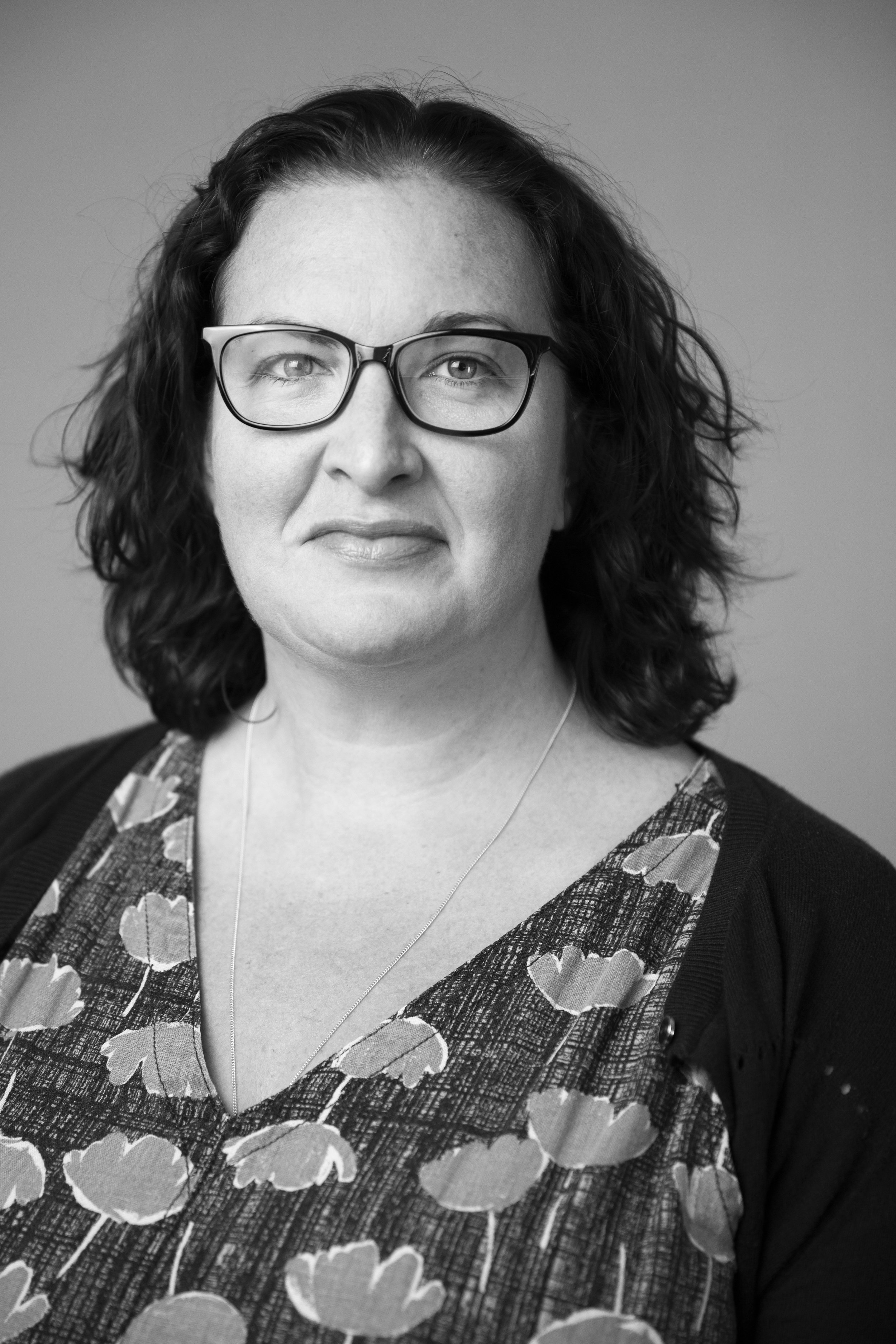 Vicki Hennessy_1_BW.jpg