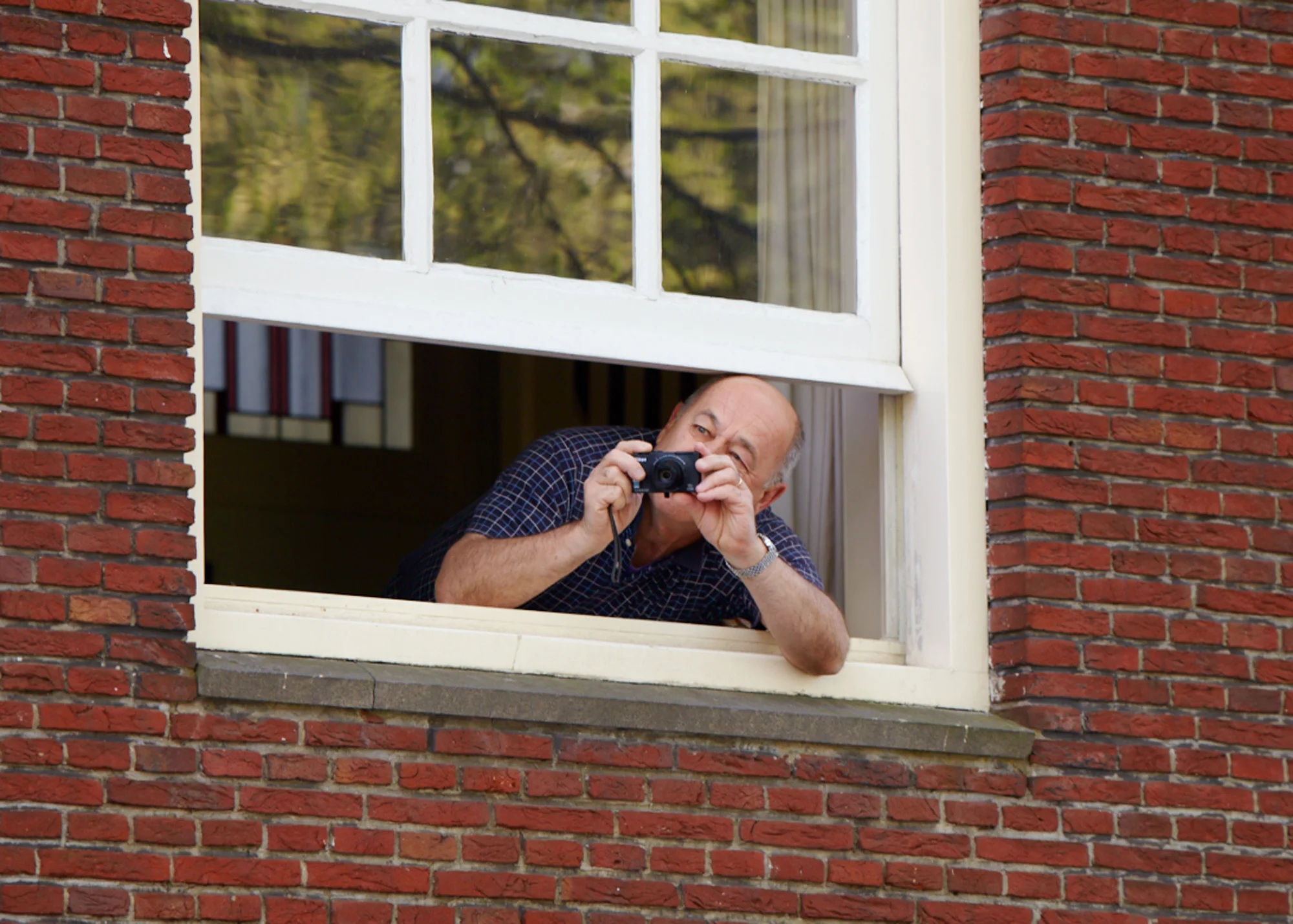 Stomps_WindowPhoto_.jpg