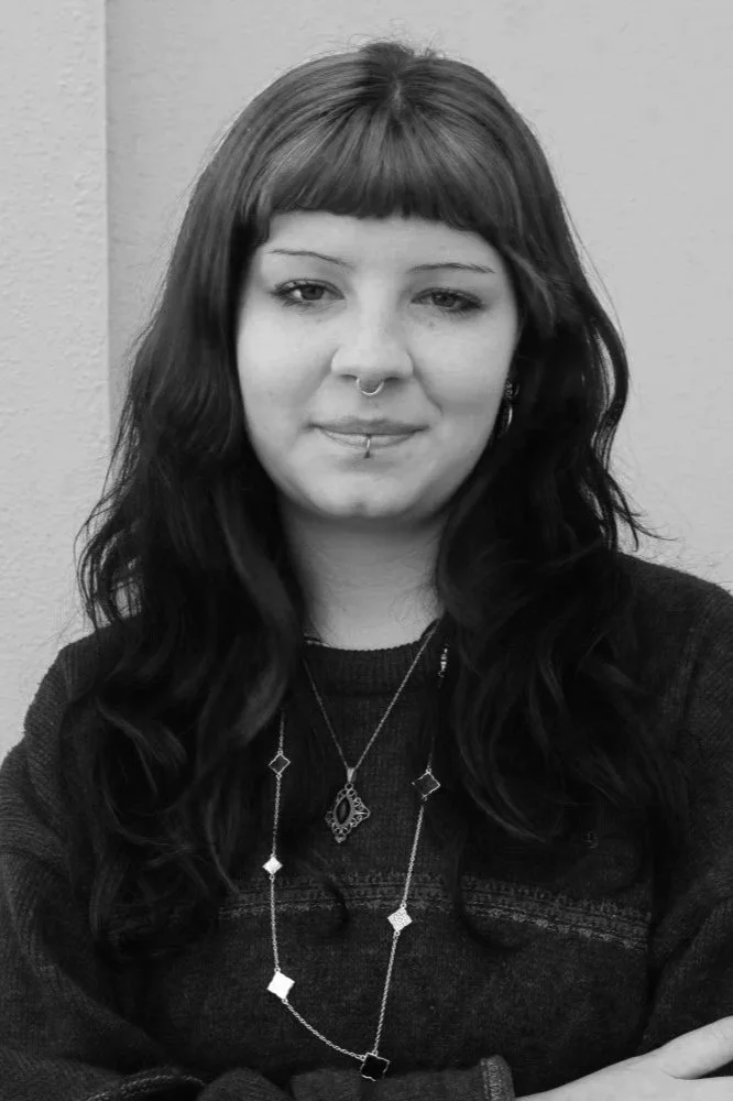 LAURA_HEADSHOT_FLYTRAP-11.jpg